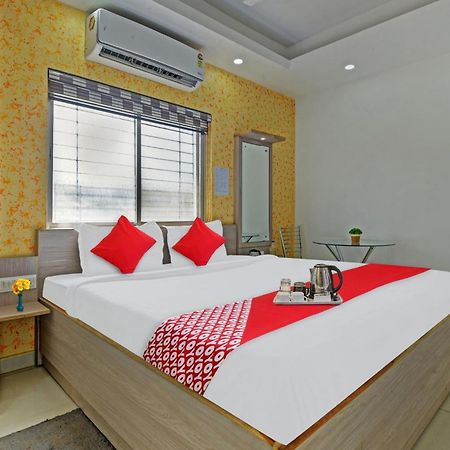 Super Oyo Hotel O Aura Hotel Rajdhani Residency รานจี ภายนอก รูปภาพ